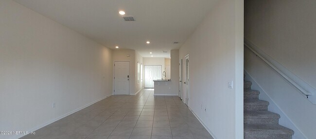 Building Photo - 124 Java Ln