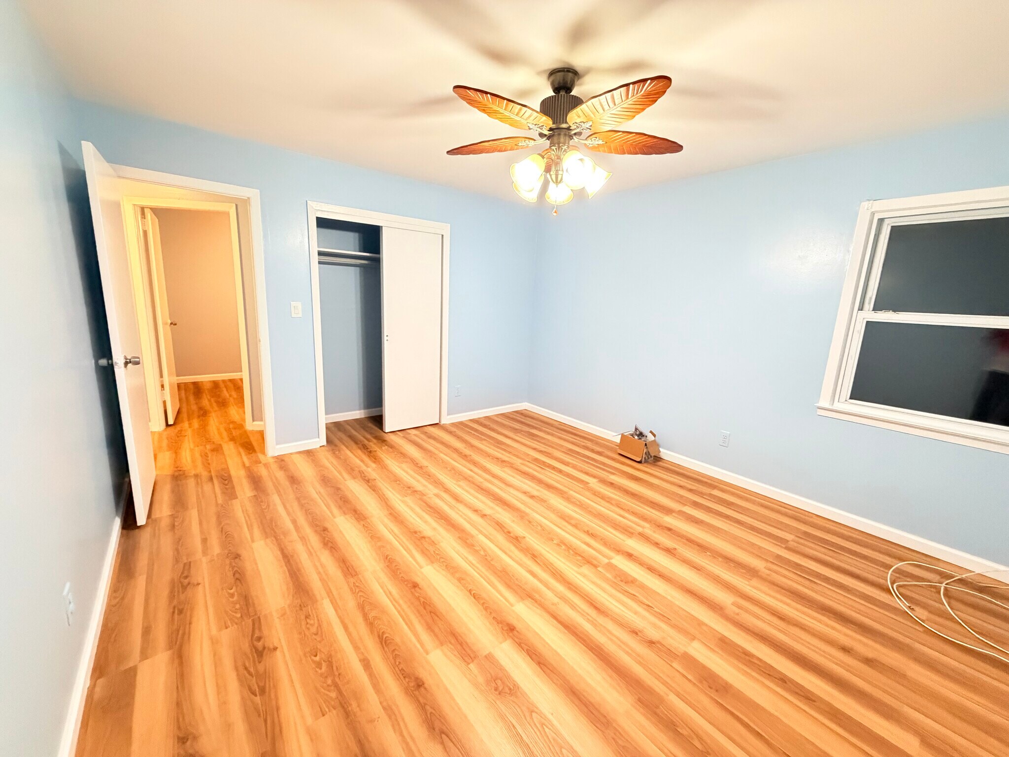 Master bedroom - 13721 Lafayette St