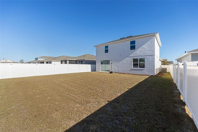 Building Photo - 6366 SW 77th Ave