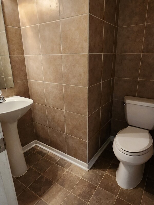 Building Photo - 429 Buttonbush Ct