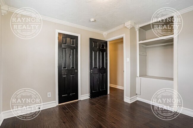 Building Photo - Charming One Story Home in Prime Location