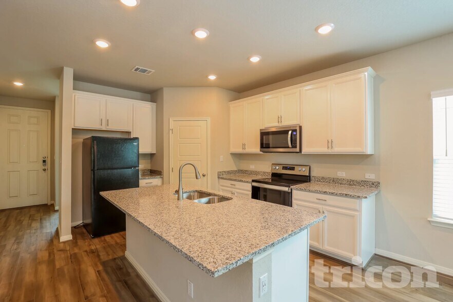 Building Photo - 13511 Emerson Wy