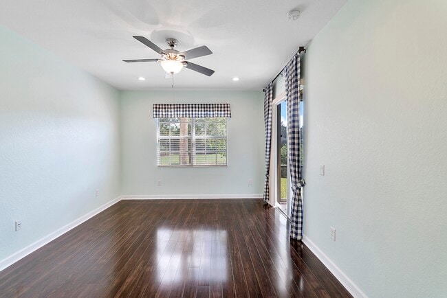 Building Photo - 8342 NW 127th Ln