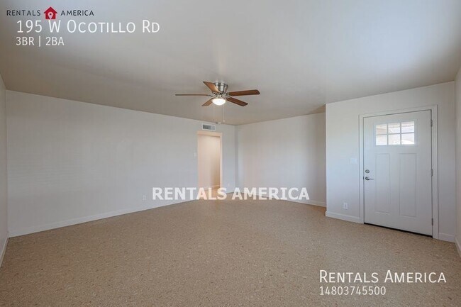 Building Photo - 3 ACRE Horse Property with 3bed 2 bath Hom...