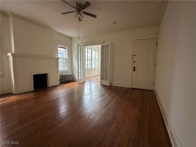 Building Photo - 2276 Grandview Ave