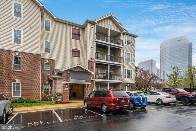 Building Photo - 1550 Spring Gate Dr.