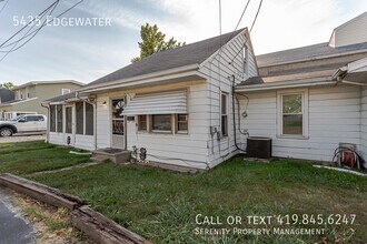 Building Photo - 5435 Edgewater-