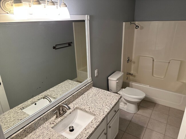 Building Photo - Available June 1st! 3-Bedroom, 2-Bathroom ...