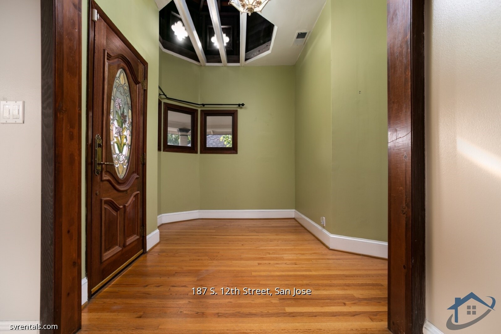 Building Photo - 187 S 12th St