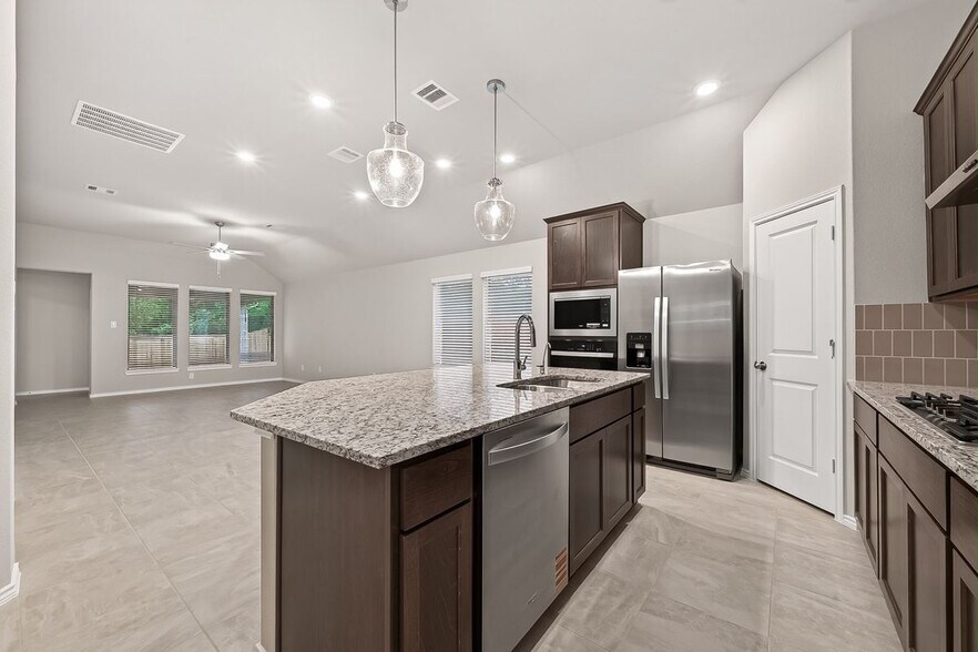 Building Photo - 26831 Chandrila Vis Ct