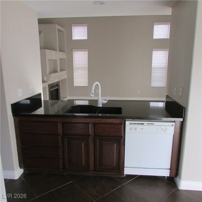 Building Photo - 7237 Tame Pl