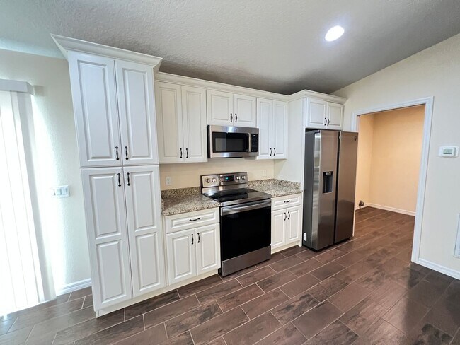 Building Photo - BEAUTIFUL 3 BD/2BA Home in Ocala!!!