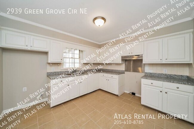 Building Photo - 2939 Green Grove Cir NE