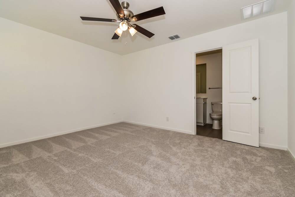 Building Photo - 1718 Crossbill St