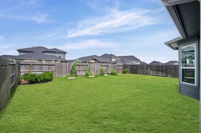 Building Photo - 8442 Harrington Grv Trl