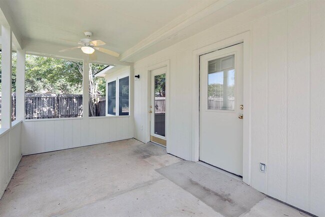 Building Photo - 1201 Marigold Way