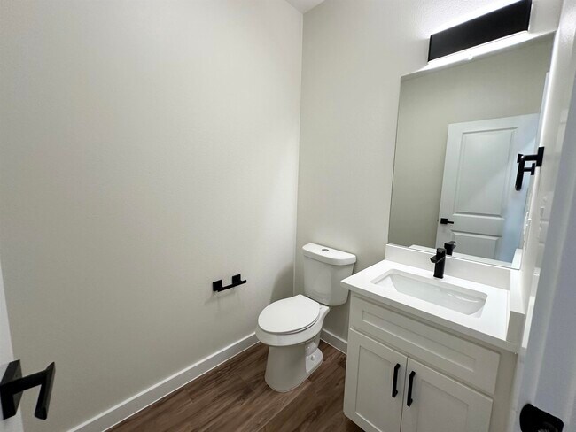 Building Photo - 7524 Cresta Bella Rd