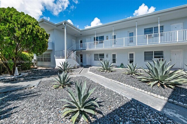 Building Photo - 7271 Gary Ave