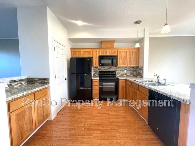 Building Photo - 20715 NW Painted Mountain Dr
