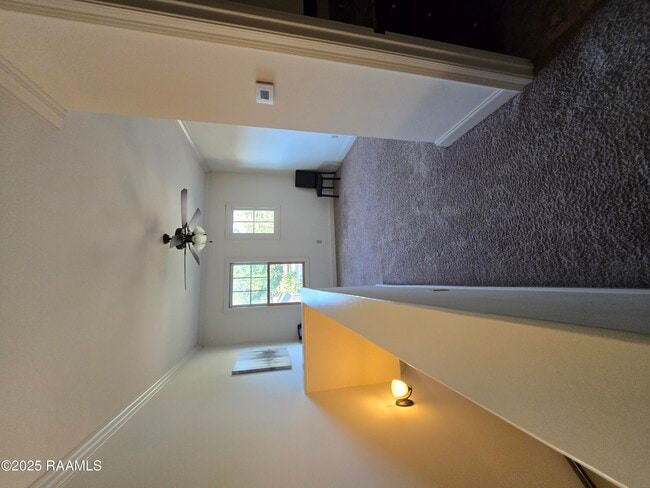 Building Photo - 208 Traditions Dr