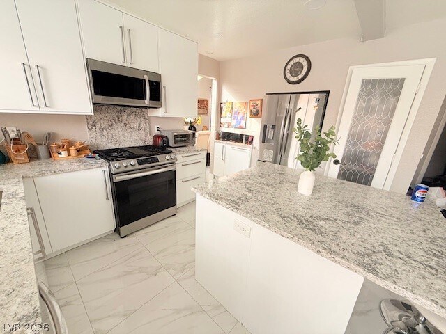 Building Photo - 714 Rusty Spur Dr