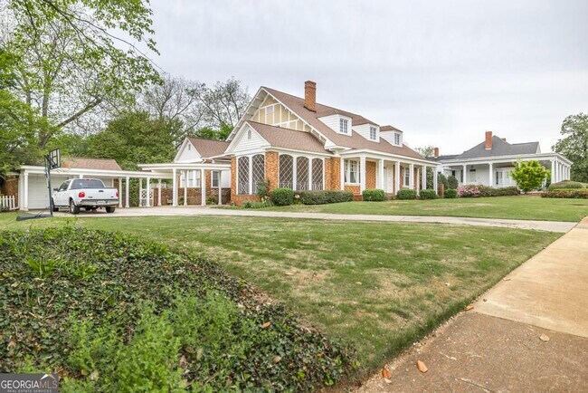 Building Photo - 62 Indian Springs Dr