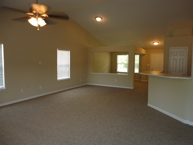 Building Photo - 7230 English Birch Ln