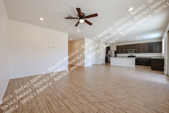 Building Photo - 7223 N 125th Dr