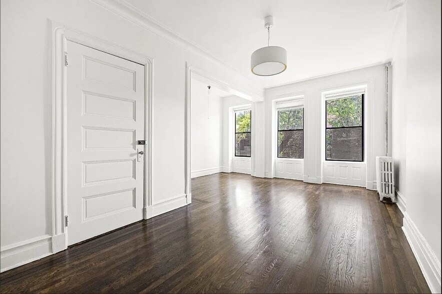 Building Photo - 503 3rd St