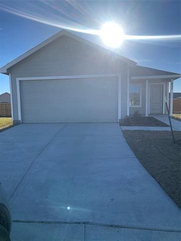 Building Photo - 427 Bower Dr