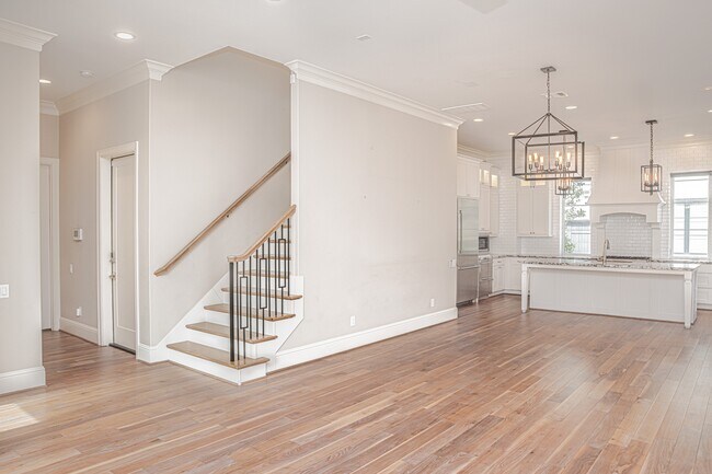 Building Photo - 1530 Cunningham Parc Ln
