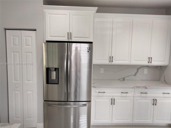 Building Photo - 1249 Allamanda Way