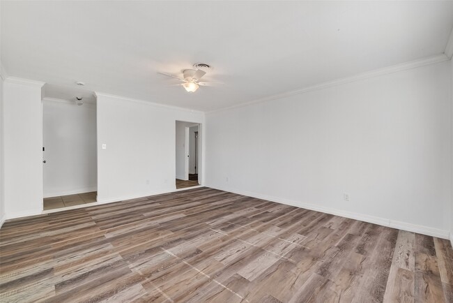 Building Photo - 703 Coryell St