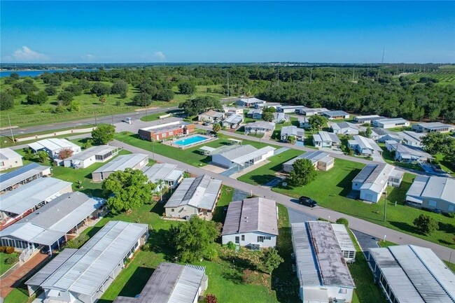 Building Photo - 140 Orangewood Dr