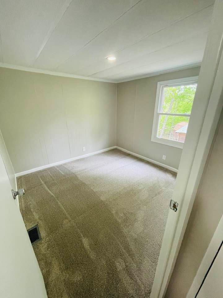 Building Photo - 210 Bride Dr