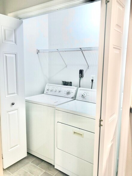 Building Photo - 3516 7th St N