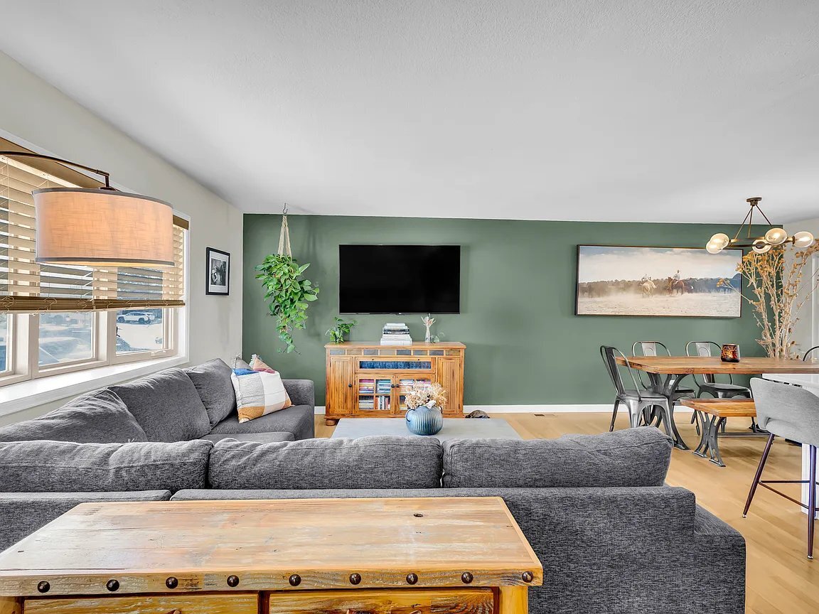 Building Photo - 1319 S Lincoln St