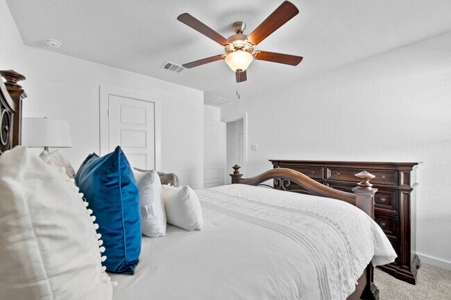 Building Photo - 1115 Sommerville Dr