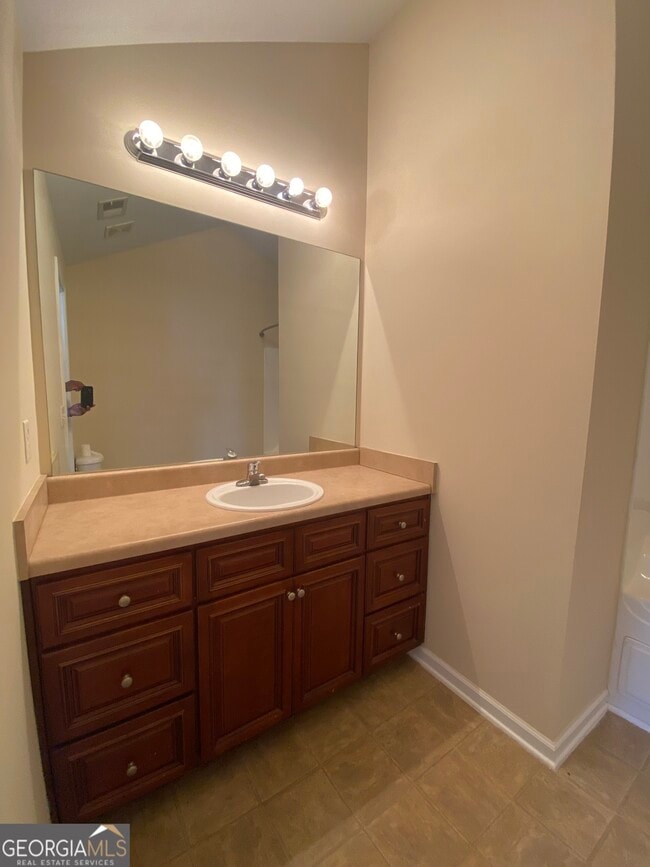 Building Photo - 7576 Rutgers Cir