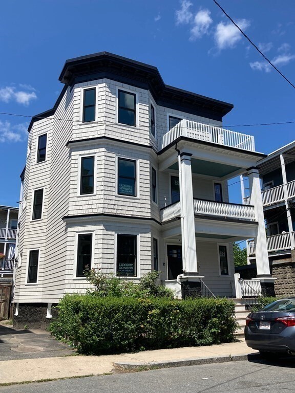 Building Photo - 7 Whittemore Terrace