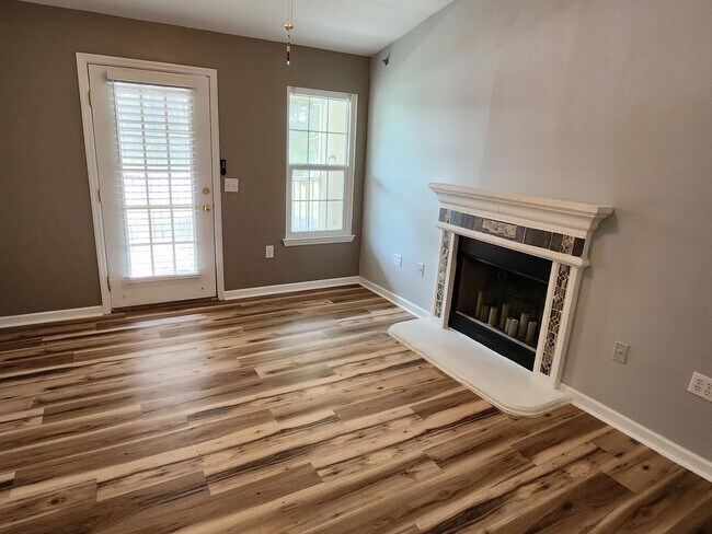 Building Photo - 23699 Bahama Point