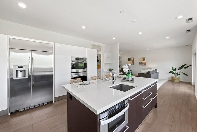 Building Photo - 12637 Star Ridge Ct