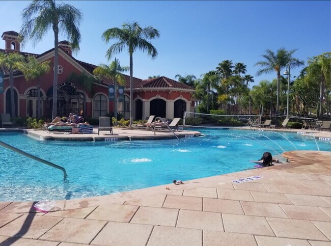 Building Photo - 2755 Via Capri