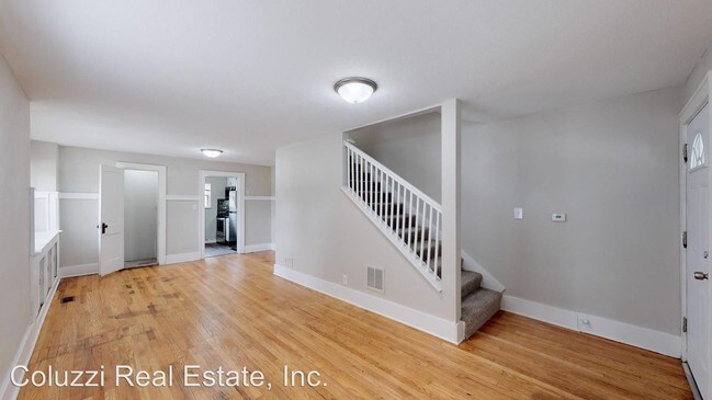 Building Photo - 4 br, 2 bath House - 1116 Locust St