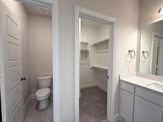 Building Photo - 2117 Layla Dr