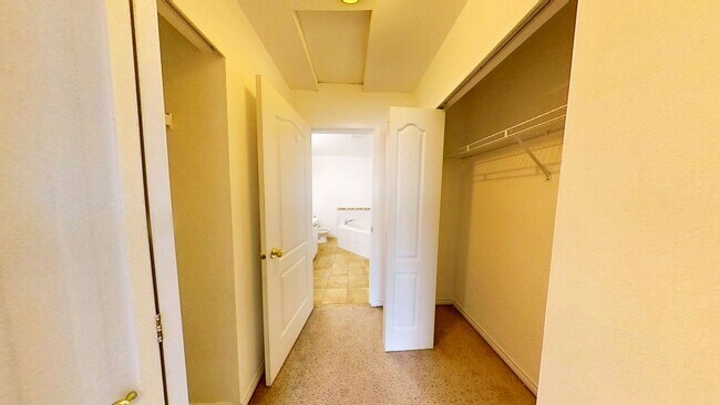Building Photo - RENT SPECIAL! $500 OFF OF FIRST MONTH! 3 Bedroom, 2.5 Bath in the Cordata/Meridian Area!