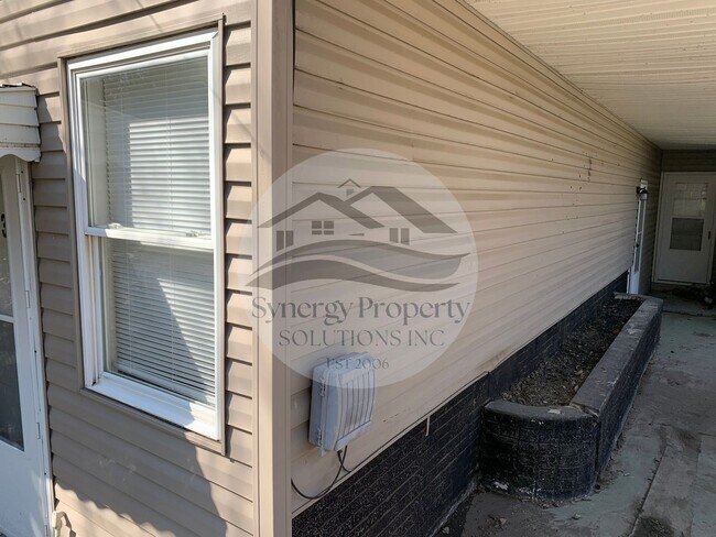 Building Photo - Sherman Place 403