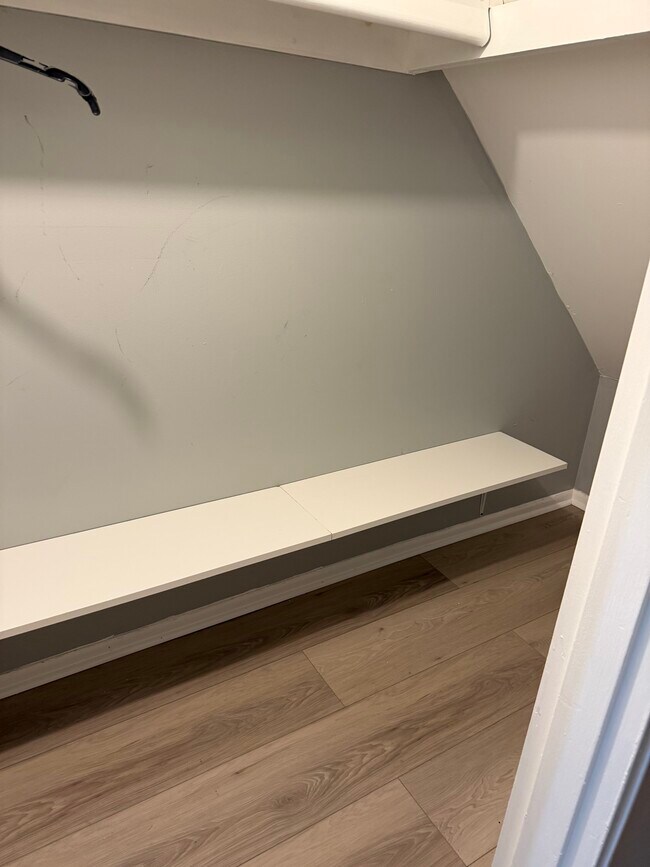 Building Photo - 7 Wexford Dr