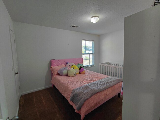 Building Photo - 836 Chariot Way