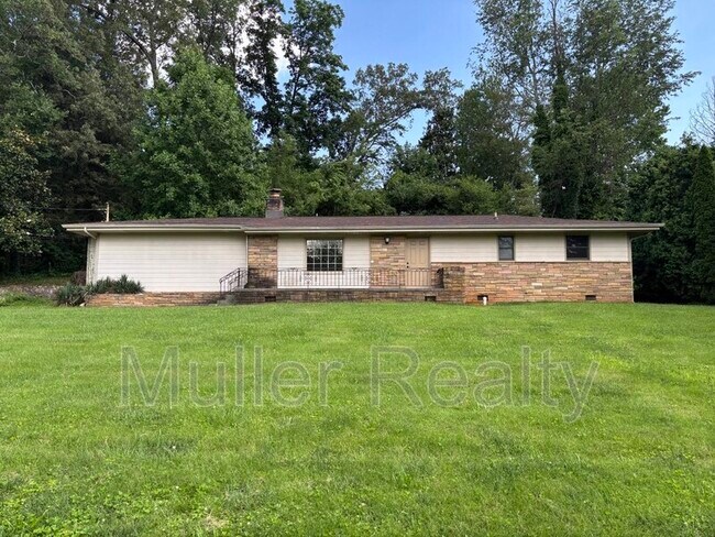 Primary Photo - 7320 Westridge Dr